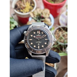 (판매 완료)VS/오메가 씨마스터 300 노타임투다이 V4 티타늄/