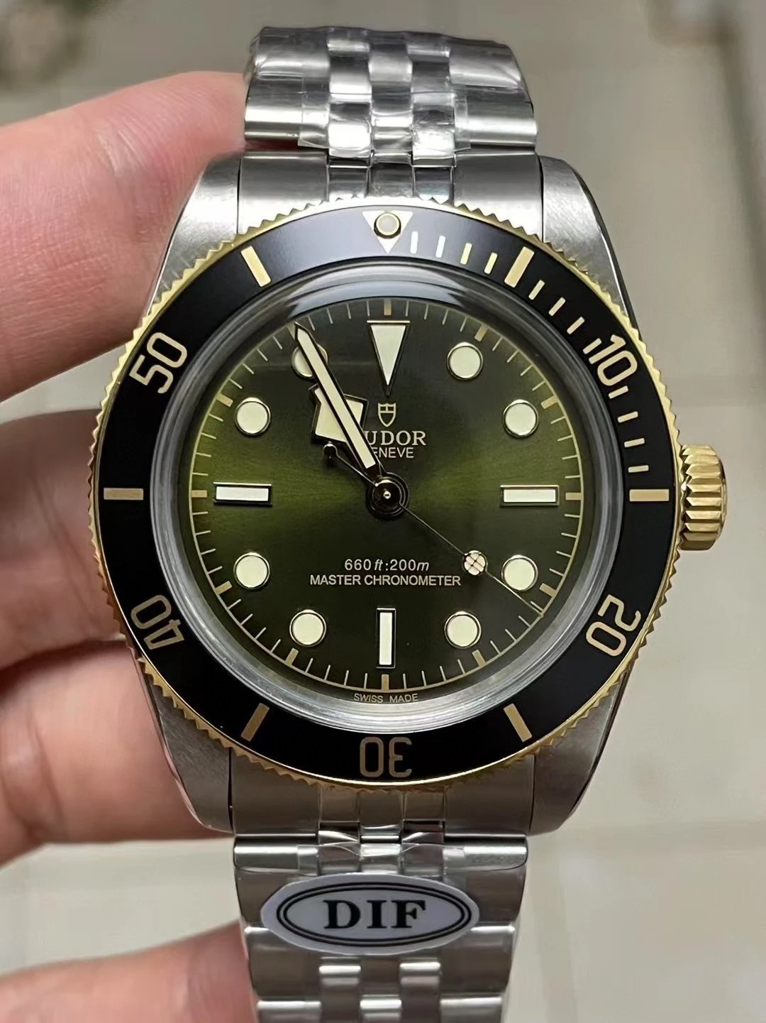 DIF/튜더 블랙베이 41MM
