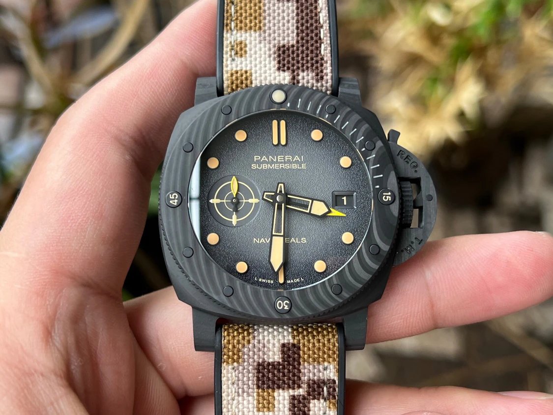 VS/파네라이 PAM1513 44MM