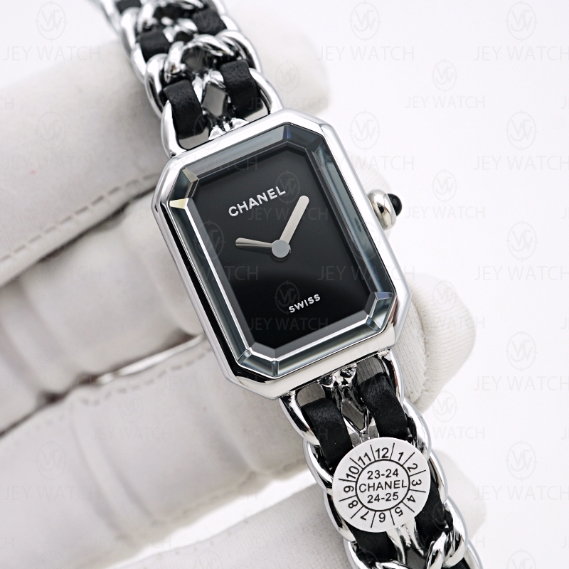 샤넬 프리미에르 아이코닉 체인 워치