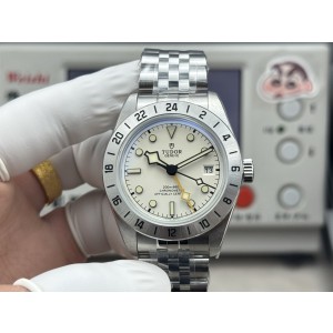 3cf TUDOR Black Bay Pro 1958  GMT 39MM