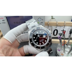 V9/롤렉스 씨드웰러 126600
